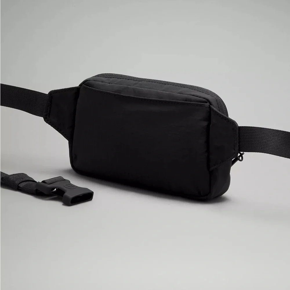 lululemon athletica Mini Belt Bag, black—NWT - Picture 4 of 6